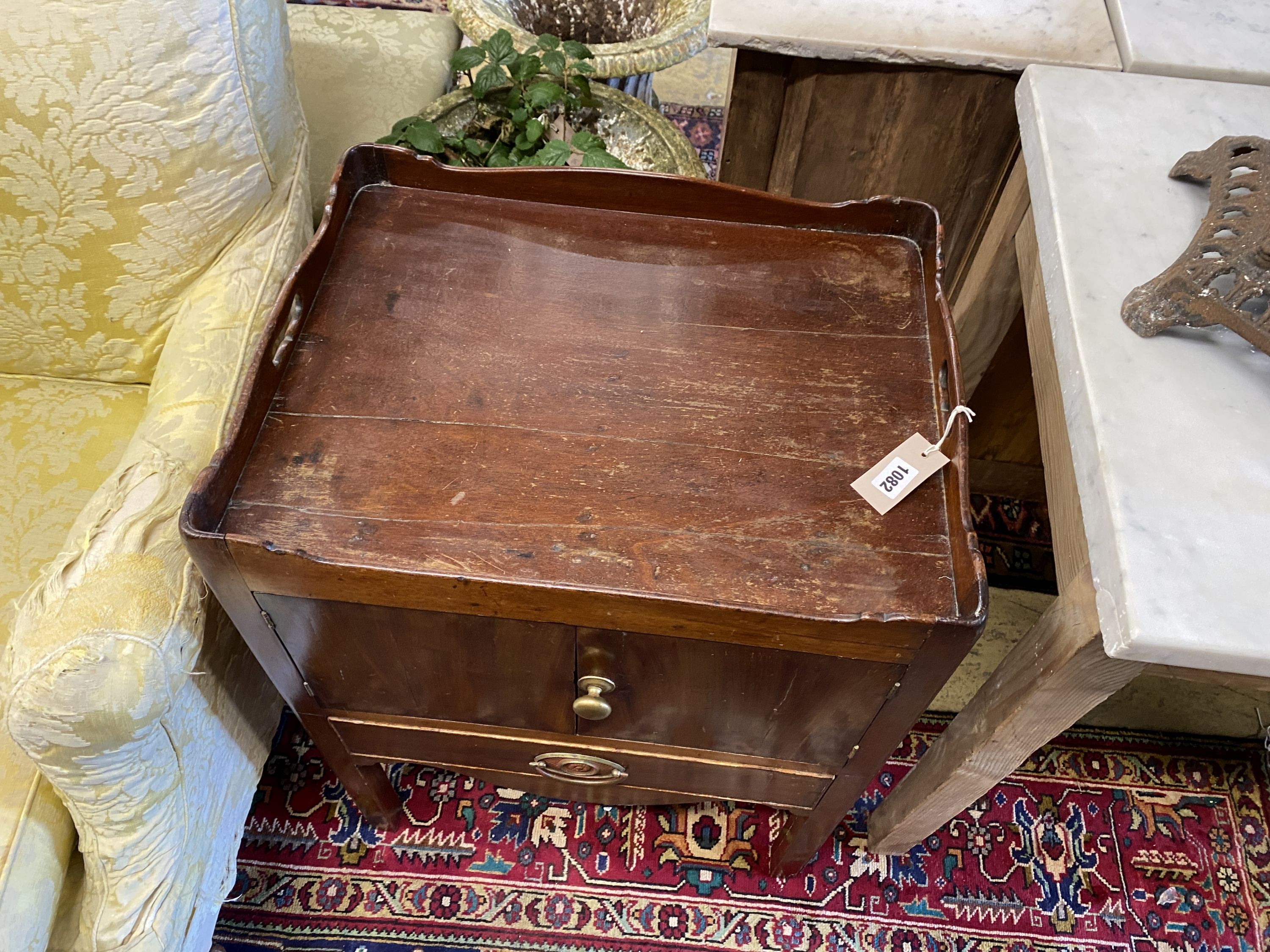 A George III mahogany tray top commode, width 56cm, depth 44cm, height 73cm